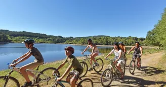VTT à Vassivière-dépt.23