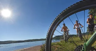 VTT à Vassivière-dépt.23