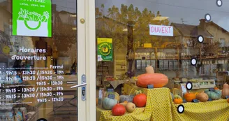 Vitrine automne - Epicerie La Butinerie, Saint-Junien