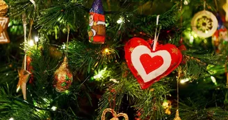 christmas-tree-83800_1280 christmas-tree-83800_1280