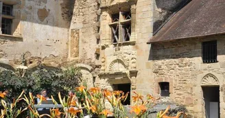 les saisons du vieux château