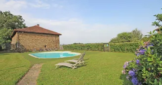 Gite" Le Pressoir" à Champagnac La Riviere en Haute-Vienne, piscine partagée au chateau_24 Gite" Le Pressoir" à Champagnac La Riviere en Haute-Vienne, piscine partagée au chateau_24
