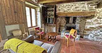 Gîte "La Petite Maison" à Château-Chervix en Haute-Vienne (Nouvelle Aquitaine)_11
