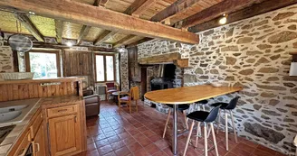 Gîte "La Petite Maison" à Château-Chervix en Haute-Vienne (Nouvelle Aquitaine)_12