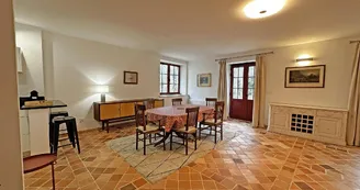 L'écurie du Château de la Chabroulie à Isle en Haute-Vienne (Nouvelle Aquitaine)_9