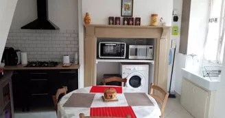 meublé location la maisonnette de ségur le château_5