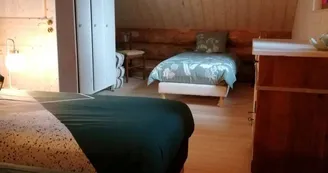 chambre"grenouille fraise"