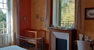 Chambre d'hotes" Le Chateau De Saint Roch" à Ambazac en Haute-Vienne (Limousin)_14