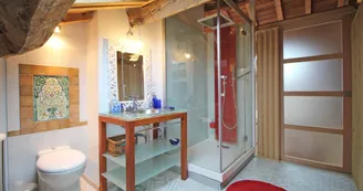 Les chambres d'hôtes de Kernad à Bersac sur Rivalier en Haute-Vienne (Nouvelle Aquitaine) - Chambre de l'Ange_15 Les chambres d'hôtes de Kernad à Bersac sur Rivalier en Haute-Vienne (Nouvelle Aquitaine) - Chambre de l'Ange_15