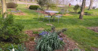 une petite pause dans le jardin ?_12