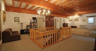 Chambre d'hôtes de la Ferme de la Roche à Bonnac la Côte en Haute-Vienne (Limousin)- Salle de jeux _5