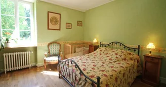 Chambre d'hôtes de la Ferme de la Roche à Bonnac la Côte en Haute-Vienne (Limousin)- Suite familiale Vert Limousin_13