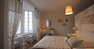 Chambre d'hôtes "Au fil du temps" à châlus - Suite familiale_11 Chambre d'hôtes "Au fil du temps" à châlus - Suite familiale_11