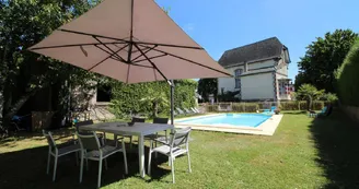 Chambre d'hôtes "Au fil du temps" à châlus_4 Chambre d'hôtes "Au fil du temps" à châlus_4