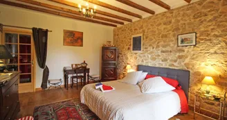 Chambre d'hôtes " Le Coudert " à Cheronnac en Haute-Vienne (Nouvelle Aquitaine)_16 Chambre d'hôtes " Le Coudert " à Cheronnac en Haute-Vienne (Nouvelle Aquitaine)_16