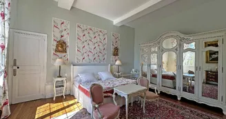 Chambre d'hôtes "Le Chateau De La Chabroulie" à Isle en Haute-Vienne (Nouvelle Aquitaine)_28 Chambre d'hôtes "Le Chateau De La Chabroulie" à Isle en Haute-Vienne (Nouvelle Aquitaine)_28