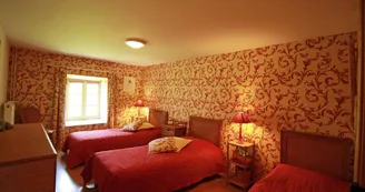 La chambres des 3 ours de Boucle d'Or de la suite Familiale "Le Masbareau" Chambres et Table d'Hôtes de Charme à Royères en Haute-Vienne Limousin Nouvelle Aquitaine_22 La chambres des 3 ours de Boucle d'Or de la suite Familiale "Le Masbareau" Chambres et Table d'Hôtes de Charme à Royères en Haute-Vienne Limousin Nouvelle Aquitaine_22