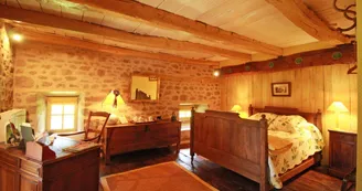 Le coté parentale de la Suite Familiale "Le Masbareau" Chambres et Table d'Hôtes de Charme à Royères en Haute-Vienne Limousin Nouvelle Aquitaine_19 Le coté parentale de la Suite Familiale "Le Masbareau" Chambres et Table d'Hôtes de Charme à Royères en Haute-Vienne Limousin Nouvelle Aquitaine_19