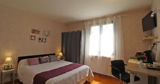 Chambre d'hôtes "Chabant" à Saint Léonard De Noblat en Haute-Vienne (Limousin en Nouvelle Aquitaine)_5 Chambre d'hôtes "Chabant" à Saint Léonard De Noblat en Haute-Vienne (Limousin en Nouvelle Aquitaine)_5