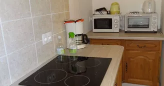 gite-location-vassiviere-chataignier-cuisine
