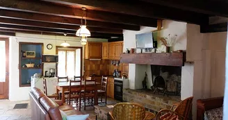 meublé_lajoubertie_coussacbonneval_4