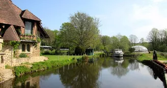 Meublé de tourisme Le Moulin des Combes, Gîtes écodurables_11
