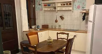 Meublé de tourisme La maison jaune_4