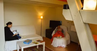 séjour-gîte-des-mélides-gîtes-de-la-grènerie-saint-hilaire-les-places