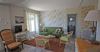 Gite de Gaby et Jean à Coussac Bonneval en Haute-Vienne, Nouvelle Aquitaine - salon_5
