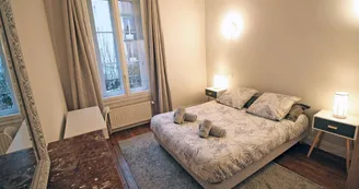 La Maison Haussmannienne à Limoges en Haute-Vienne (Nouvelle Aquitaine)- chambre 2 - 1er étage_14