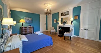 Domaine de Gensignac à Séreilhac en Haute-Vienne (Nouvelle Aquitaine)- chambre bleue canard_38