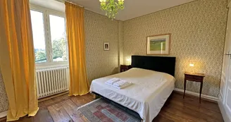 Domaine de Gensignac à Séreilhac en Haute-Vienne (Nouvelle Aquitaine)- suite fleurie - chambre 3_31