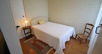 Domaine de Gensignac à Séreilhac en Haute-Vienne (Nouvelle Aquitaine)- suite fleurie - chambre 4_33