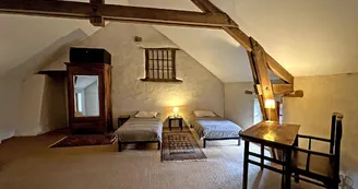 Le vieux château à Vicq sur Breuilh en Haute-Vienne (Nouvelle Aquitaine)_21