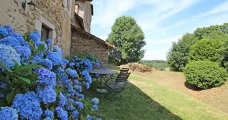 Le vieux château à Vicq sur Breuilh en Haute-Vienne (Nouvelle Aquitaine)_26