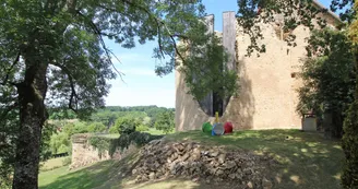 Le vieux château à Vicq sur Breuilh en Haute-Vienne (Nouvelle Aquitaine)_32