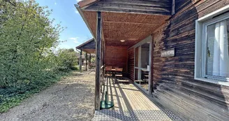 Gîte Betoulles et Bataudas (PMR) dans le Hameau de gîtes du Vieux Poirier à Verneuil sur Vienne en Haute-Vienne (Nouvelle Aquitaine)_2