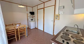 Gîte Betoulles et Bataudas (PMR) dans le Hameau de gîtes du Vieux Poirier à Verneuil sur Vienne en Haute-Vienne (Nouvelle Aquitaine)_4