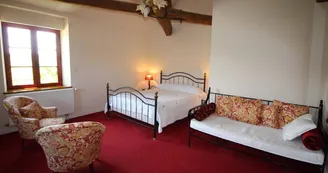 La chambre Eglantines - Ferme de Rouffignac à Blanzac en Haute-Vienne_29