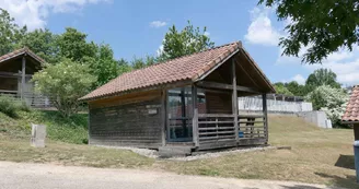 Hameau de gîtes du Vieux Poirier à Verneuil sur Vienne en Haute-Vienne (Nouvelle Aquitaine)_1