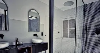 7 SDB Kaolin douche - Moyenne
