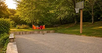 terrain-pétanque-chambre-hotes-bessines-sur-gartempe-la-pierre-belle