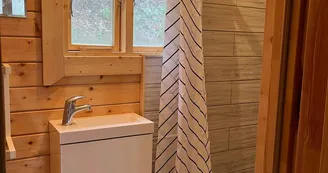 Salle de bain mégapod