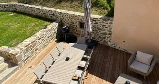 terrasse clos des hirondelles limousin
