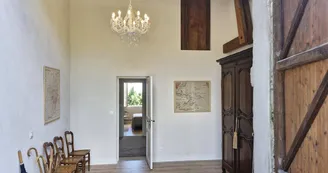 Les Granges du Tais à Ambazac en Haute-Vienne (Nouvelle Aquitaine) - Entrée Grange_8