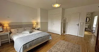 Les Granges du TLes Granges du Tais à Ambazac en Haute-Vienne (Nouvelle Aquitaine) - chambre 3_43