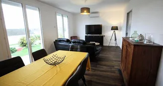 Gîte Querrades_salle à manger