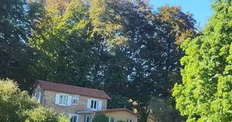 La maison vue de l'extérieur
