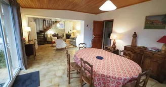 Coin repas du salon