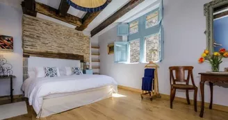 Lou Castel chambre 'Bleuet'
